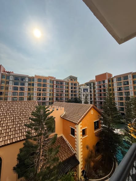 Venetian Condo Resort-Style Corner Suite for Rent