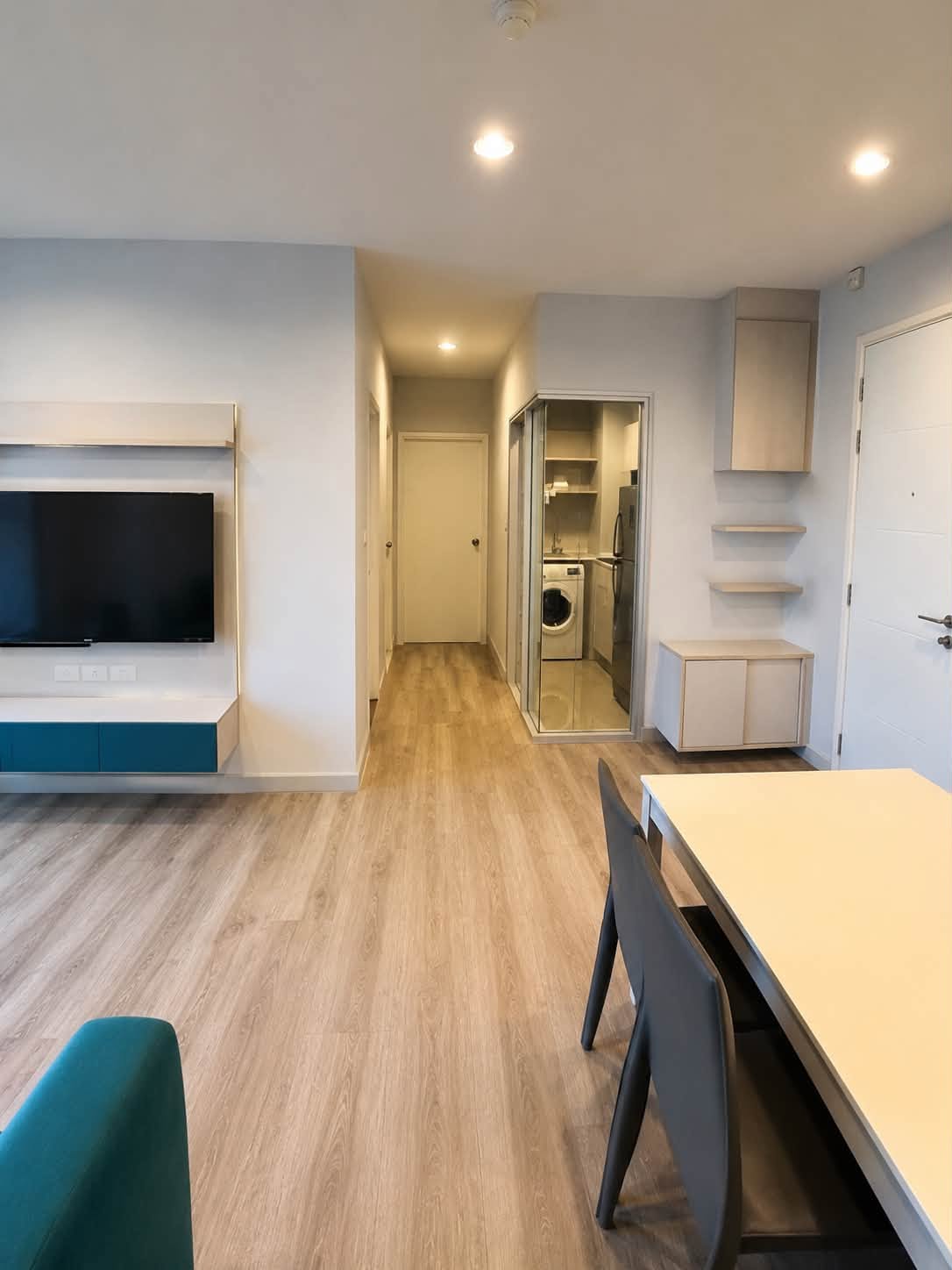 Centric Sea 2bdr for rent