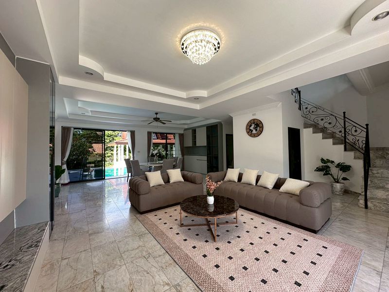Paradise 5bdr Pool Villa
