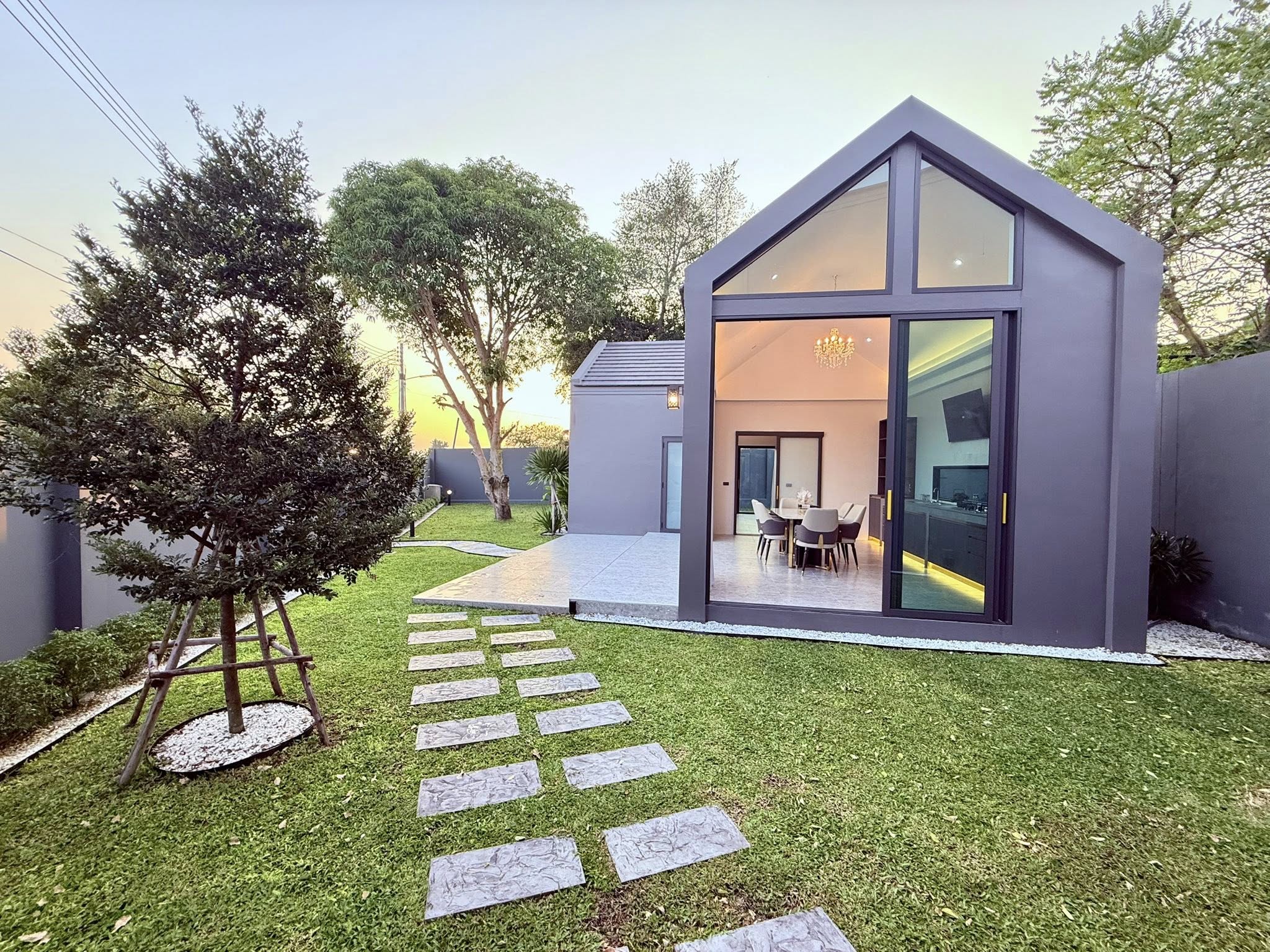 Private Home Pool villa comes with private guesthouse