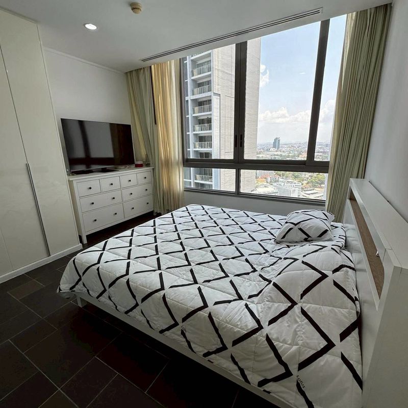North Point Wongamat 2 bedroom for sale