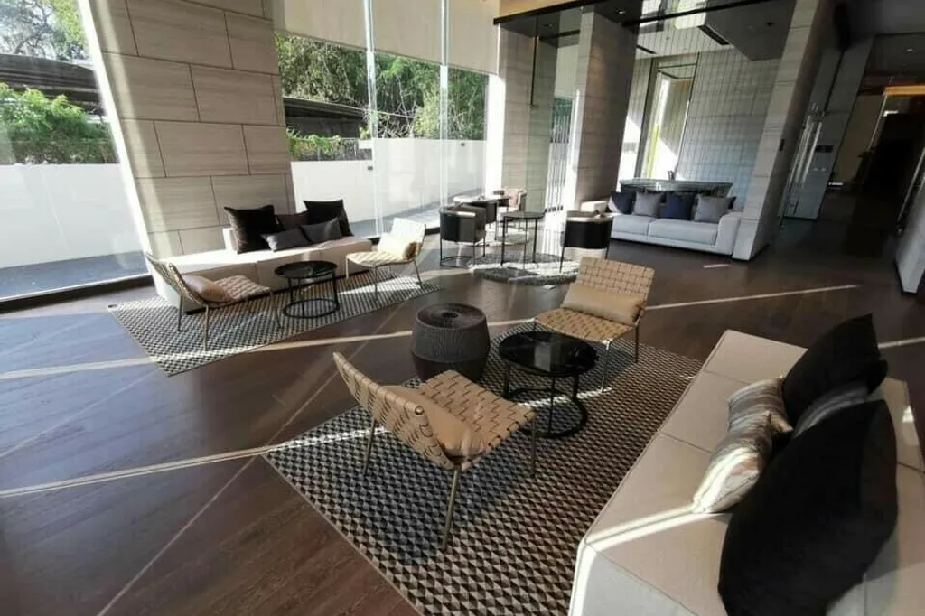 Andromeda Condominium Phratamnak